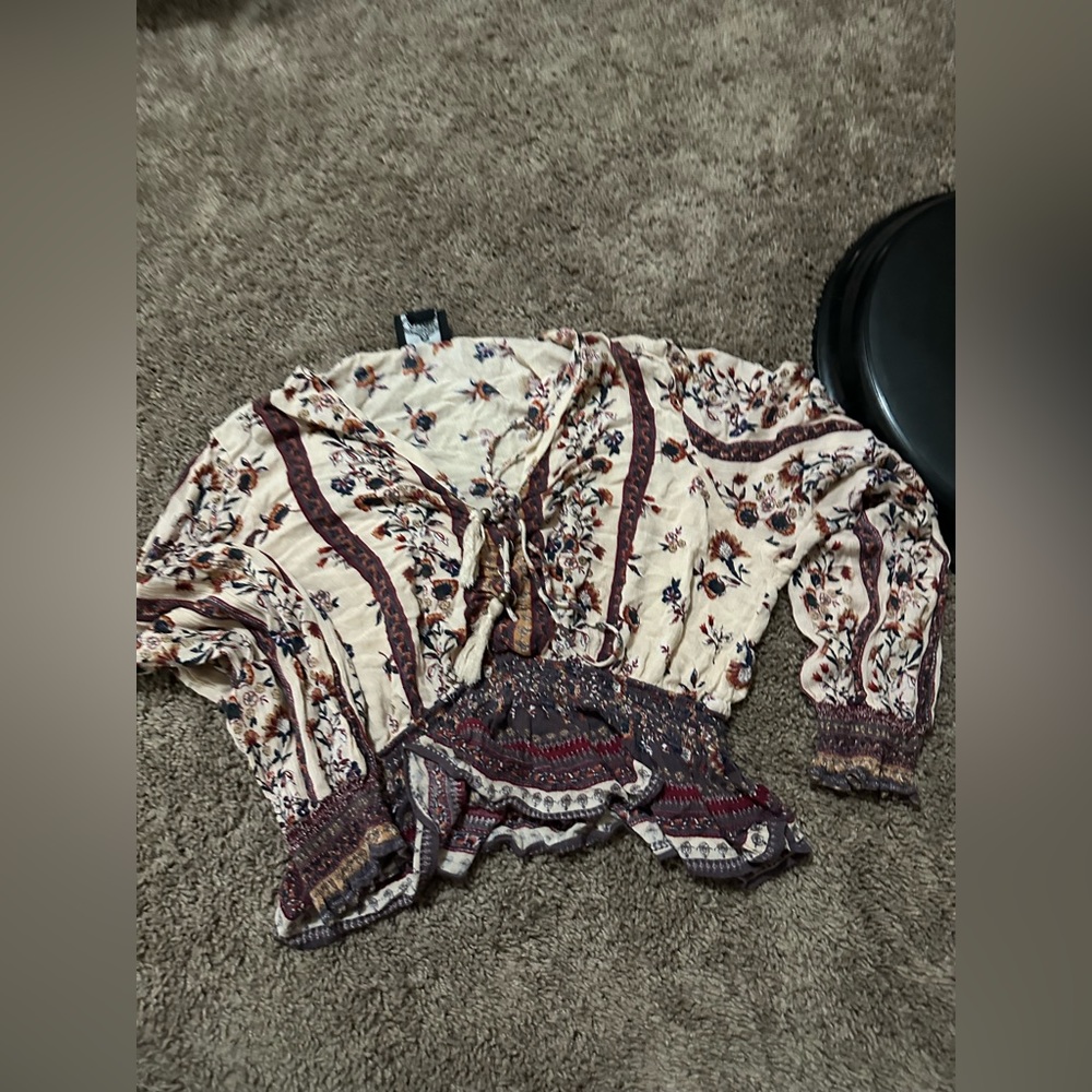 Shirt - Picture 4 of 4
